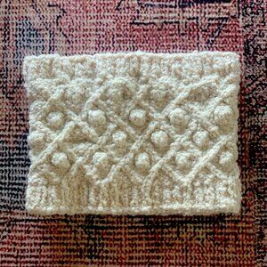 Wool Hand Knit Neck Warmer. NEW